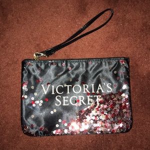 Makeup bag